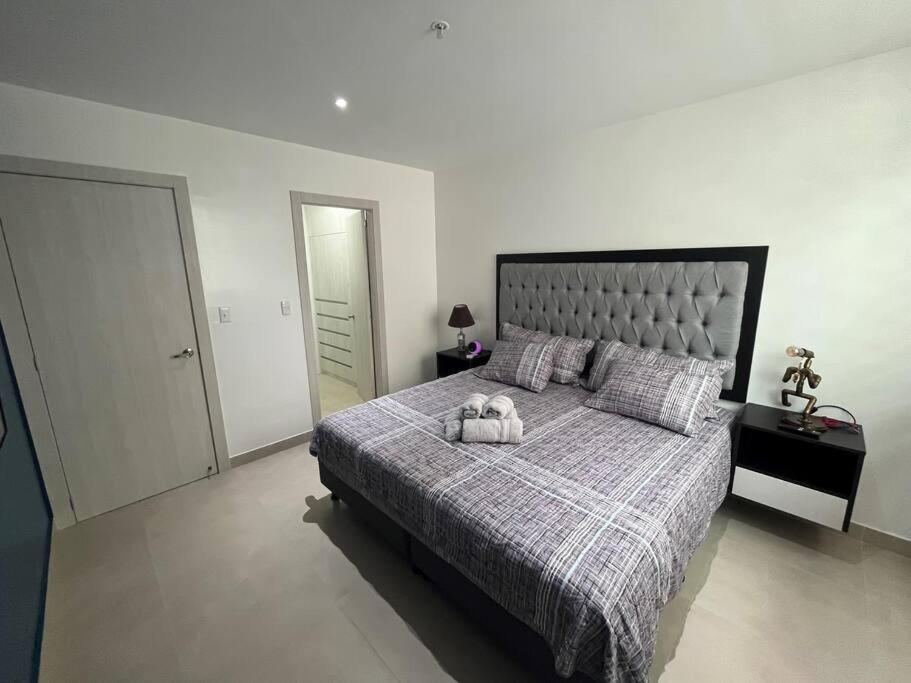 New Luxury Apartment With King - Size Bed Ceibos Guayaquil Exterior photo